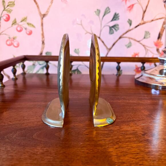 Vintage Pair 5in Solid Brass Seashells Book Ends Sculptures Decor - Picture 2 of 6